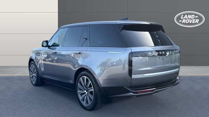 Land Rover Range Rover 3.0 D350 Autobiography 4dr Auto Diesel Estate - Image 2
